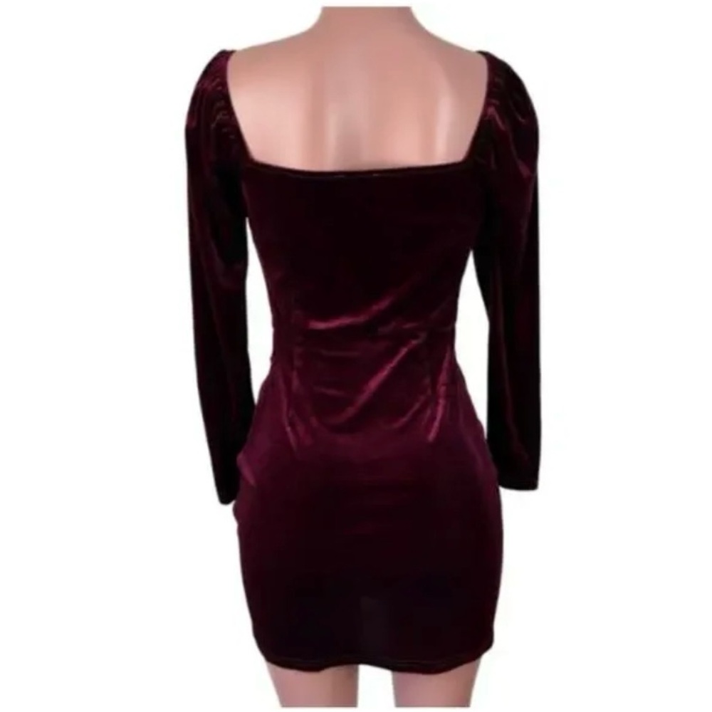 Lucy Paris Red Velvet Long Sleeve Mini Dress Medium NEW square neck holiday - Picture 2 of 6